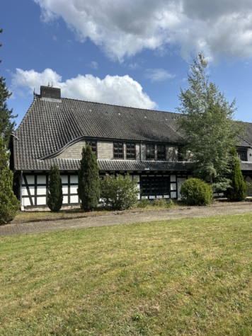 Exklusives Reitanwesen mit Therapiezentrum in der Lüneburger Heide, 29614 Soltau, Haus