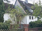 Doppelhaushälfte - Gepflegte Doppelhaushälfte mit wunderschönem Garten und Garage in Isernhagen Süd