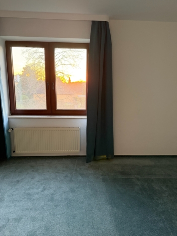 Gepflegte 2 Zimmer Wohnung mit Balkon in Alt-Garbsen zu vermieten, 30823 Garbsen, Etagenwohnung