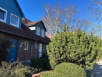Außenansicht - Bemerode-Reihenendhaus mit sonnigem Garten, vollunterkellert und mit Garage